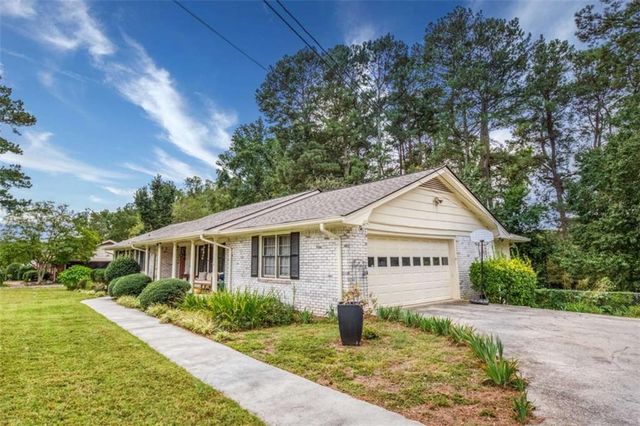 2173 Timber Lane, Snellville, GA 30078