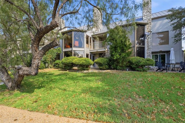 113 World Of Tennis SQ, Lakeway, TX 78738