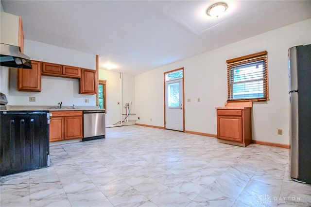 153 High Street, Dayton, OH 45403