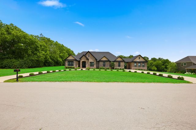 156 Rocky Waters Way, Georgetown, KY 40324