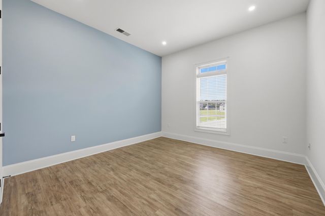 156 Rocky Waters Way, Georgetown, KY 40324