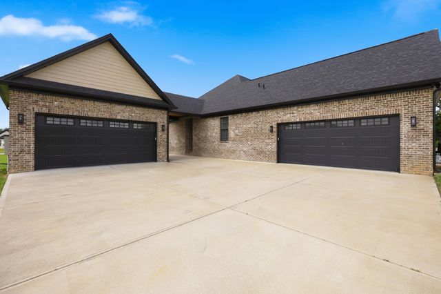 156 Rocky Waters Way, Georgetown, KY 40324