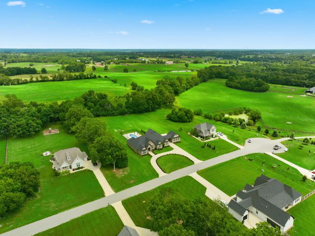 156 Rocky Waters Way, Georgetown, KY 40324