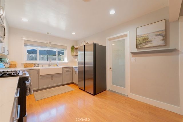 223 S Emerald Street, Anaheim, CA 92804