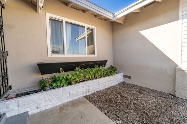 223 S Emerald Street, Anaheim, CA 92804