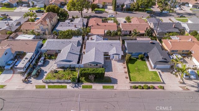 223 S Emerald Street, Anaheim, CA 92804