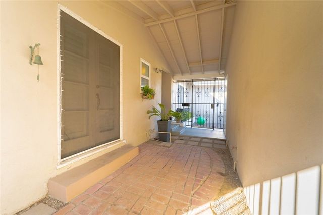 223 S Emerald Street, Anaheim, CA 92804