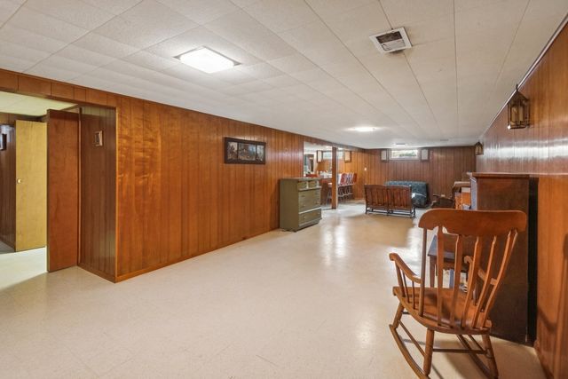 310 Harvard Street, Des Plaines, IL 60016