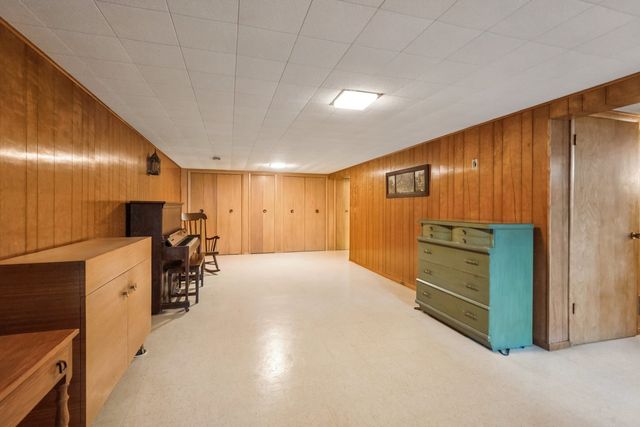 310 Harvard Street, Des Plaines, IL 60016