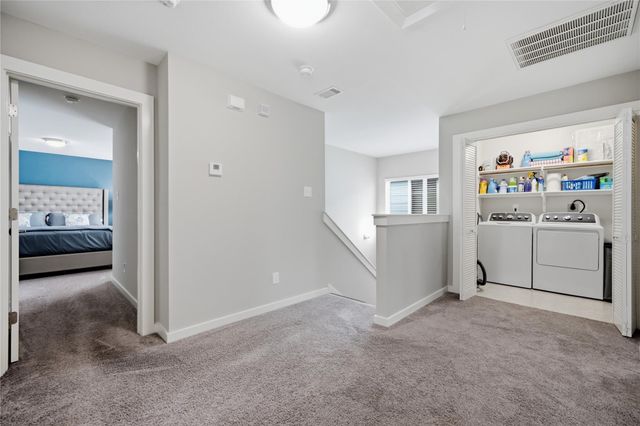 910 Hillstar Street, Houston, TX 77009