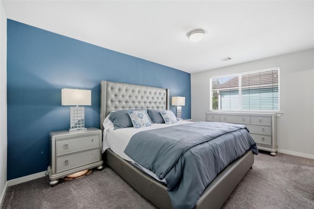 910 Hillstar Street, Houston, TX 77009
