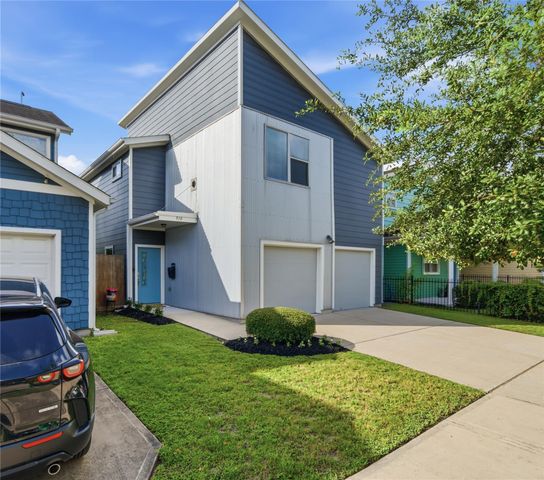 910 Hillstar Street, Houston, TX 77009