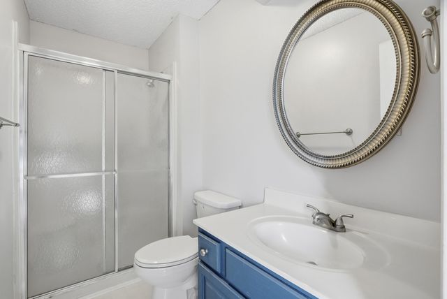 4500 W GEORGETOWN DR, Columbia, MO 65203