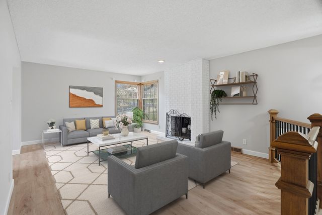 4500 W GEORGETOWN DR, Columbia, MO 65203