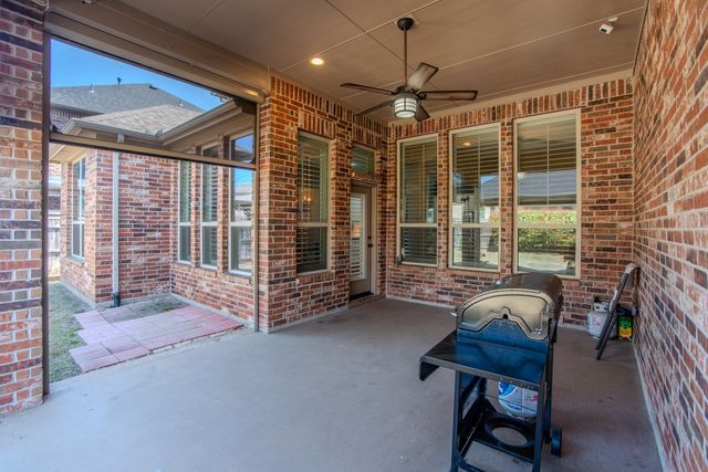 6913 Barolo Drive, Rowlett, TX 75088