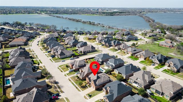 6913 Barolo Drive, Rowlett, TX 75088