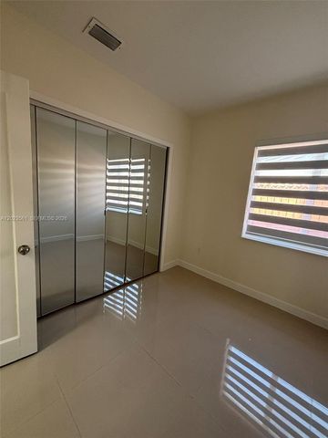 1648 SW 13th St NA, Miami, FL 33145