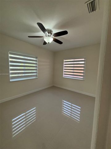 1648 SW 13th St NA, Miami, FL 33145