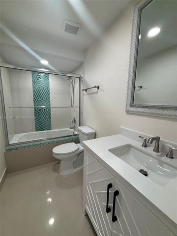1648 SW 13th St NA, Miami, FL 33145