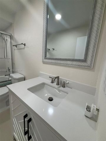1648 SW 13th St NA, Miami, FL 33145