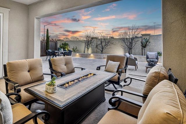 249 Zinnia Ct, San Ramon, CA 94582