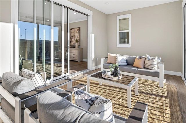 249 Zinnia Ct, San Ramon, CA 94582