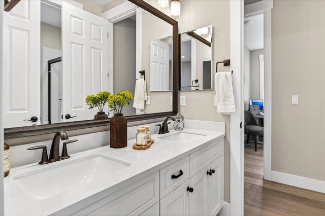 249 Zinnia Ct, San Ramon, CA 94582