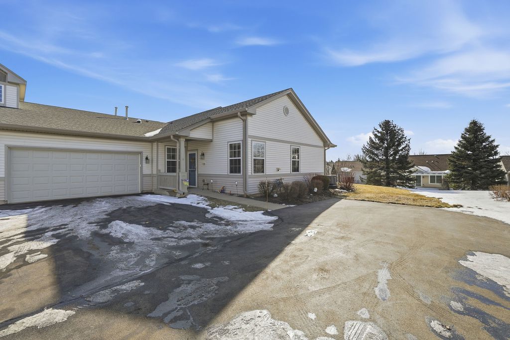 12255 QUAIL RIDGE Drive, Huntley, IL 60142