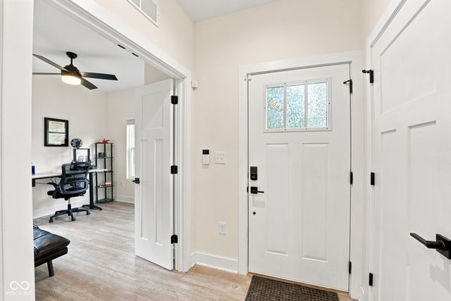 4706 Primrose Avenue, Indianapolis, IN 46205