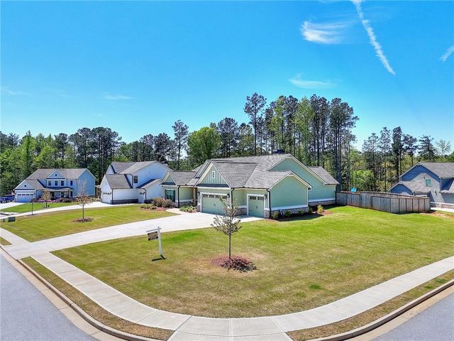 16 Boxwood Court, Monroe, GA 30655