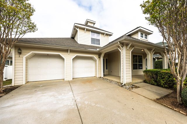 1401 Stone Mountain Parkway, Savannah, TX 76227