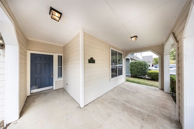 1401 Stone Mountain Parkway, Savannah, TX 76227