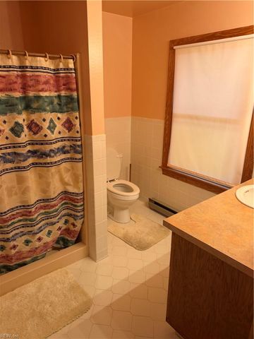 804 Seminole DR, Suffolk, VA 23434