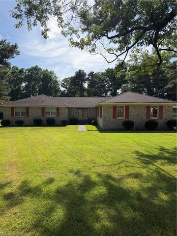 804 Seminole DR, Suffolk, VA 23434