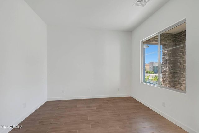 2093 E MILL Road, San Tan Valley, AZ 85140