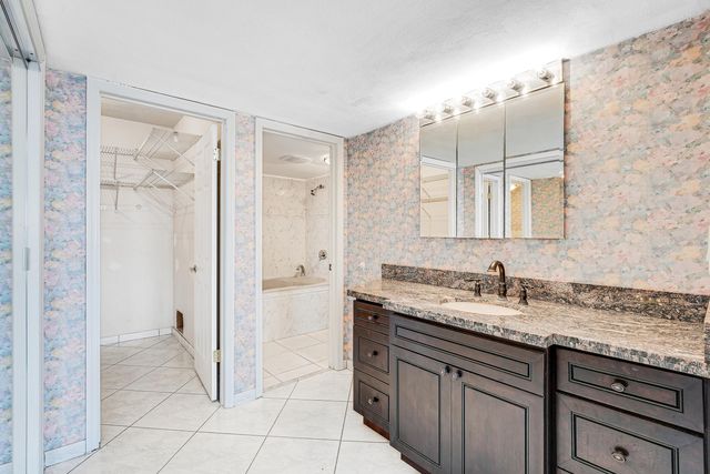 3750 Galt Ocean Drive 1710, Fort Lauderdale, FL 33308