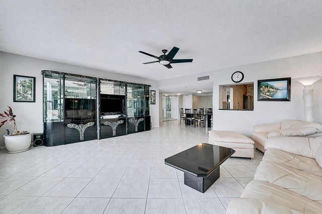 3750 Galt Ocean Drive 1710, Fort Lauderdale, FL 33308
