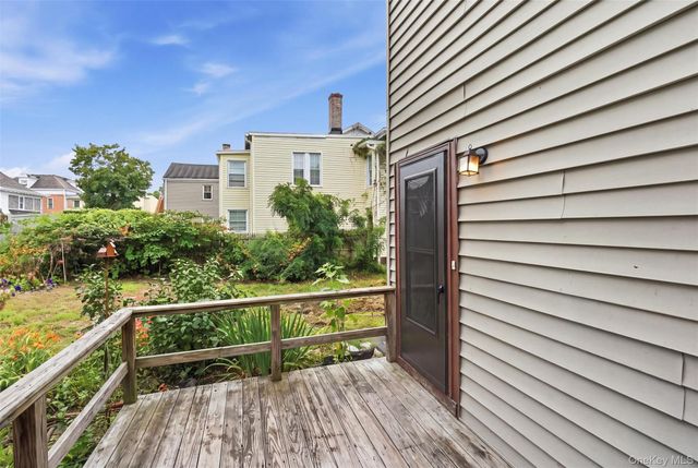 25 Conklin Street, Poughkeepsie, NY 12601