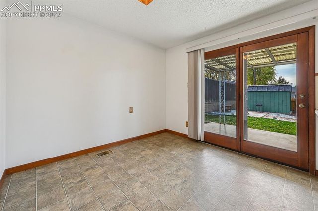 323 Maplewood Drive, Colorado Springs, CO 80907