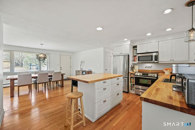 840 Westside Road, Cheshire, CT 06410