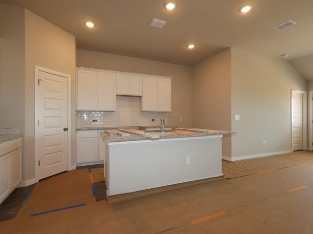 12308 Setting Peak LN, Buda, TX 78610
