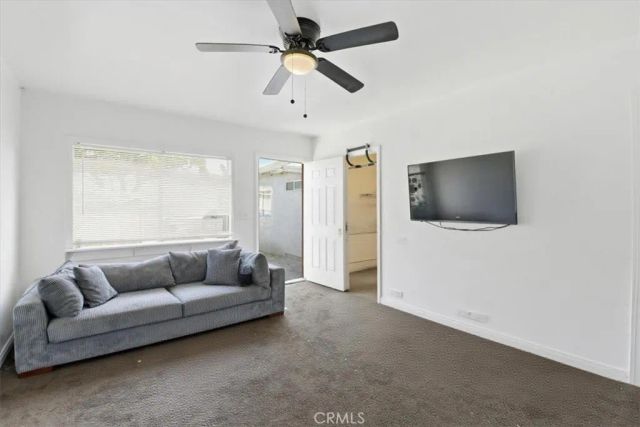 10223 S Grevillea Avenue, Inglewood, CA 90304