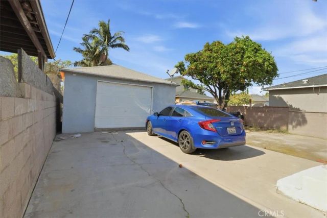 10223 S Grevillea Avenue, Inglewood, CA 90304
