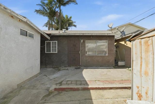 10223 S Grevillea Avenue, Inglewood, CA 90304