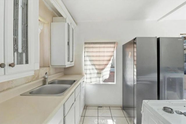 10223 S Grevillea Avenue, Inglewood, CA 90304