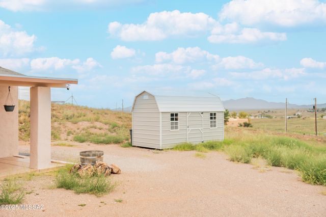 56 Cayuse Trail, Sonoita, AZ 85637