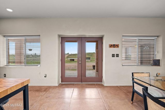 56 Cayuse Trail, Sonoita, AZ 85637