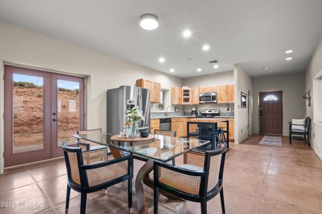 56 Cayuse Trail, Sonoita, AZ 85637