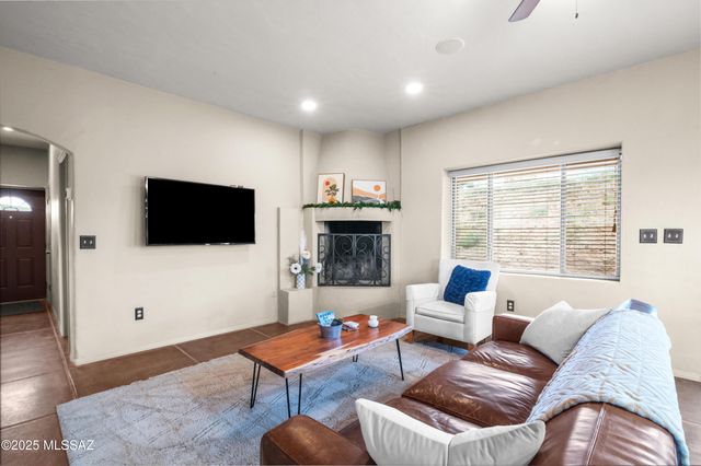 56 Cayuse Trail, Sonoita, AZ 85637