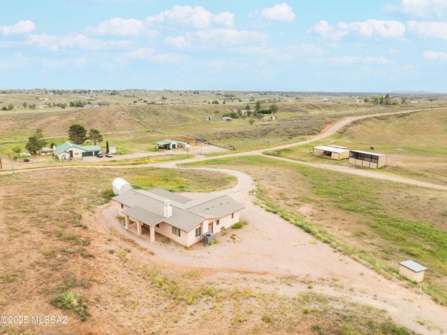 56 Cayuse Trail, Sonoita, AZ 85637